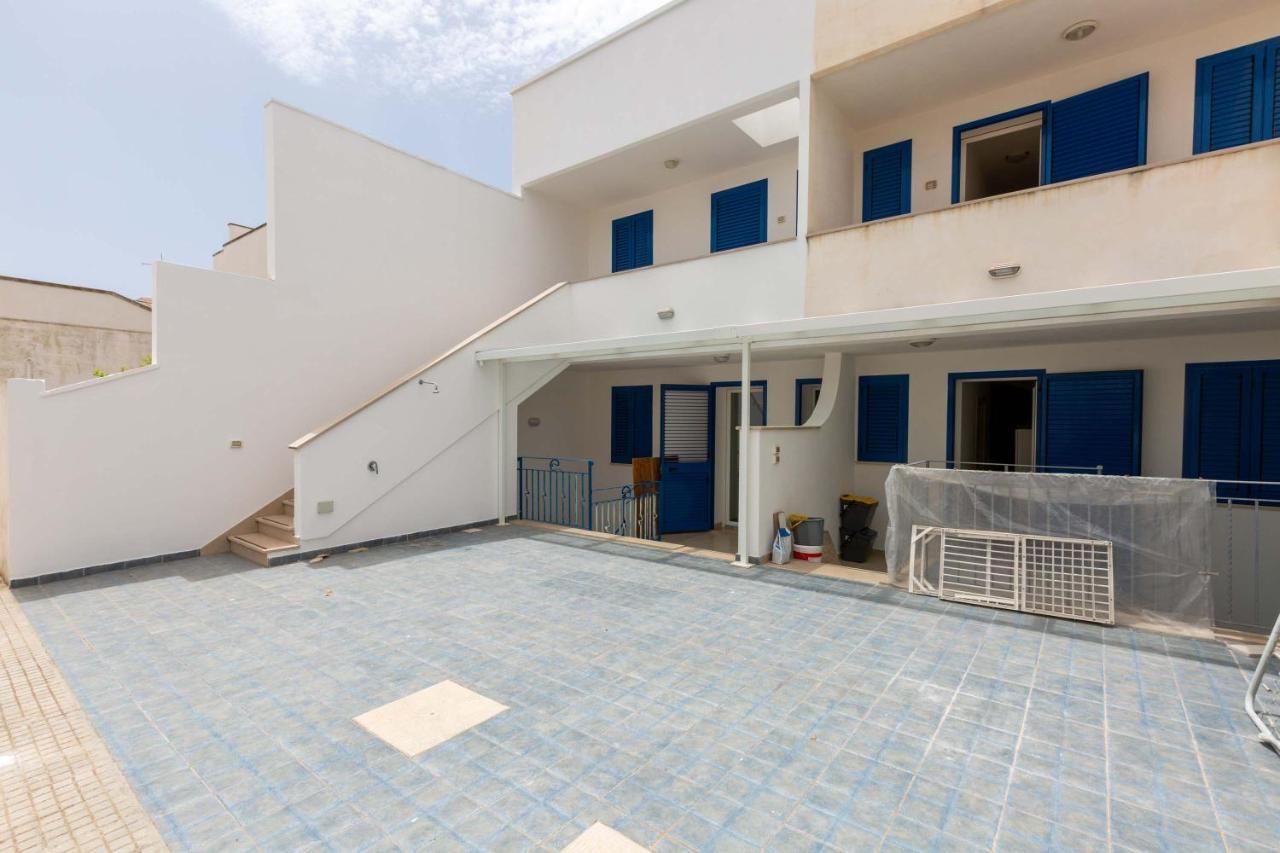 Apartamento Trilo Damiani By Barbarhouse Lido Marini Exterior foto